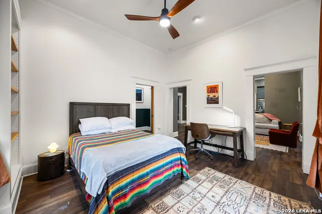 130 Delaware St San Antonio, TX 78210