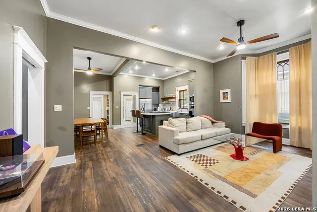 130 Delaware St San Antonio, TX 78210