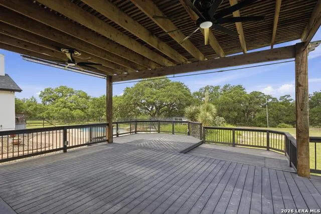 31421 WILD OAK HL Fair Oaks Ranch, TX 78015