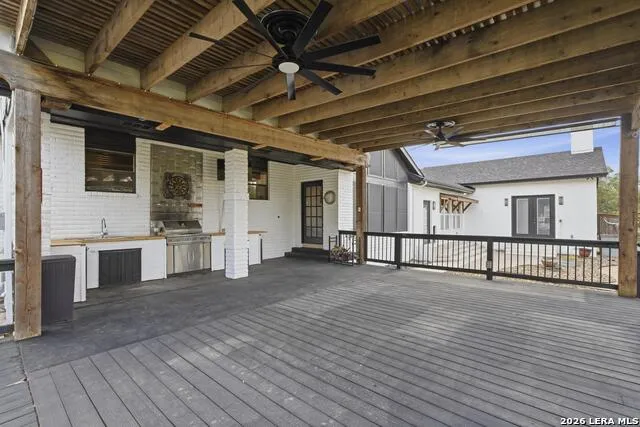 31421 WILD OAK HL Fair Oaks Ranch, TX 78015