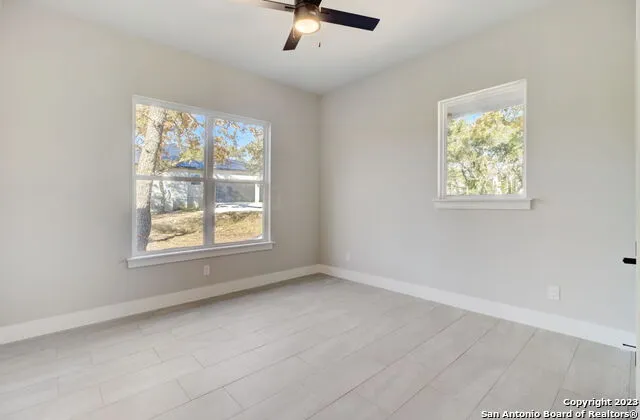 981 Jenny Leigh Trail Bulverde, TX 78163