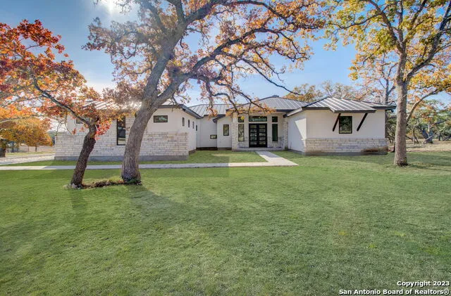 981 Jenny Leigh Trail Bulverde, TX 78163
