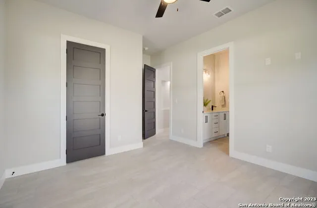981 Jenny Leigh Trail Bulverde, TX 78163