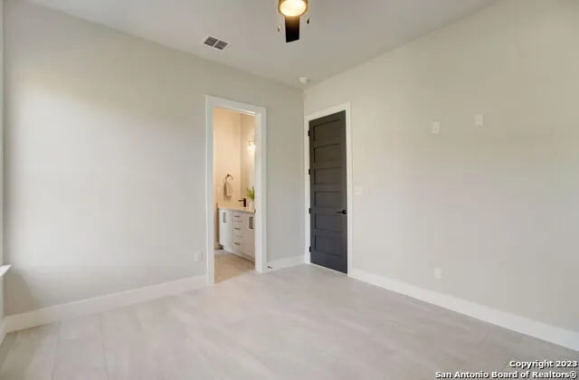 981 Jenny Leigh Trail Bulverde, TX 78163