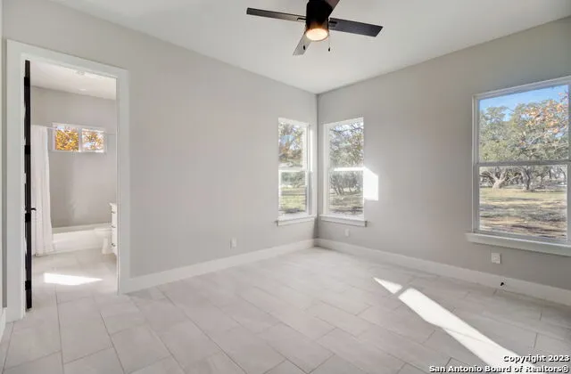 981 Jenny Leigh Trail Bulverde, TX 78163