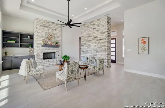 981 Jenny Leigh Trail Bulverde, TX 78163
