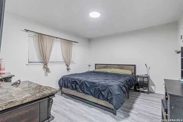 6039 Whispering Lake St San Antonio, TX 78222