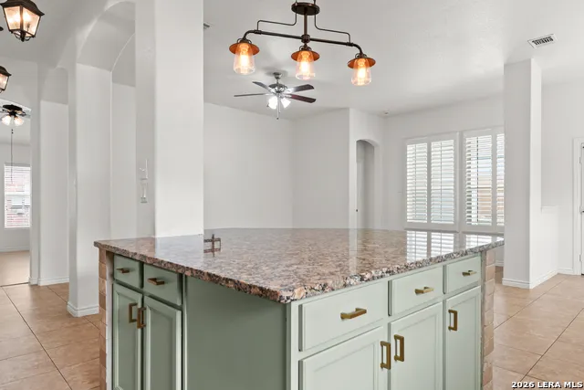 2747 Trinity Glade San Antonio, TX 78261