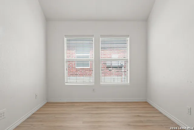 2747 Trinity Glade San Antonio, TX 78261