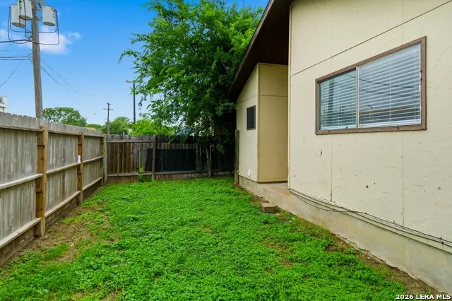 6867 BETTY LEVY San Antonio, TX 78227