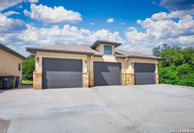 2131 Owl Branch Canyon Lake, TX 78133