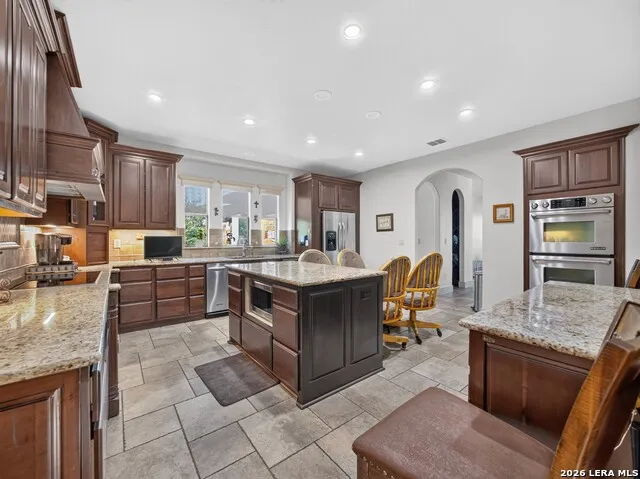 2131 Owl Branch Canyon Lake, TX 78133