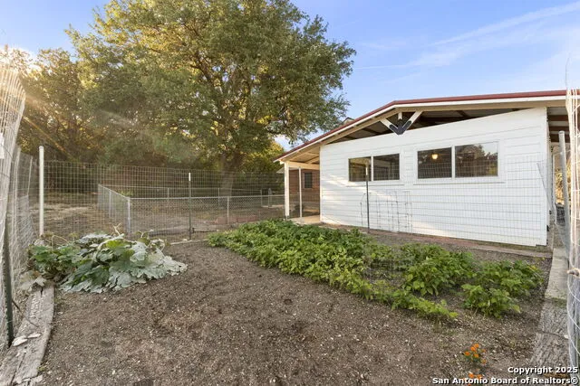 4335 Mail Route Fischer, TX 78623