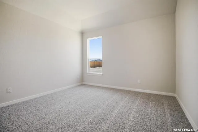 286 Firewheel Loop Floresville, TX 78114