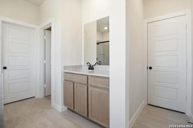 286 Firewheel Loop Floresville, TX 78114