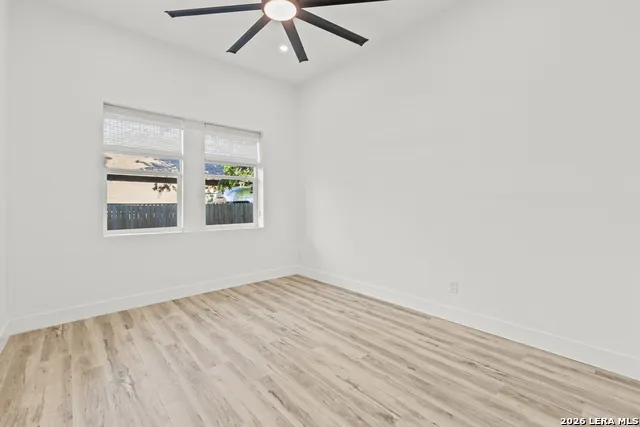 1227 BURNET ST San Antonio, TX 78202