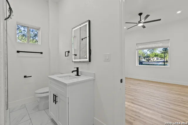 1227 BURNET ST San Antonio, TX 78202