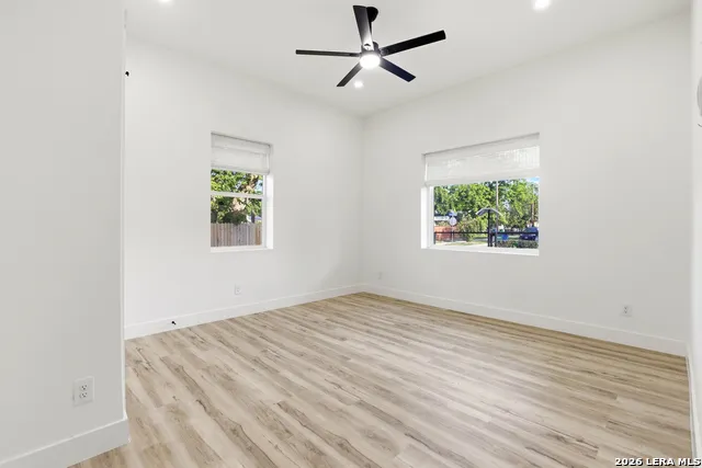 1227 BURNET ST San Antonio, TX 78202