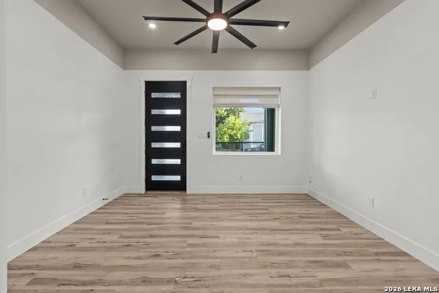 1227 BURNET ST San Antonio, TX 78202