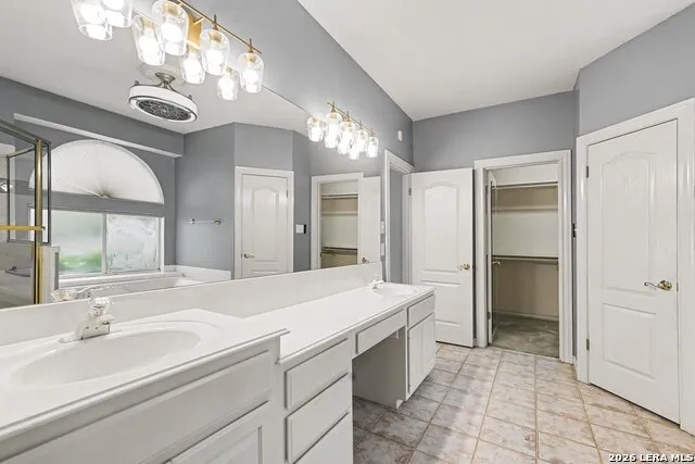 29442 No Le Hace Dr Fair Oaks Ranch, TX 78015
