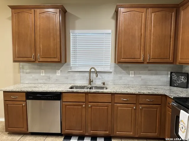 241 EAGLE FLIGHT Cibolo, TX 78108