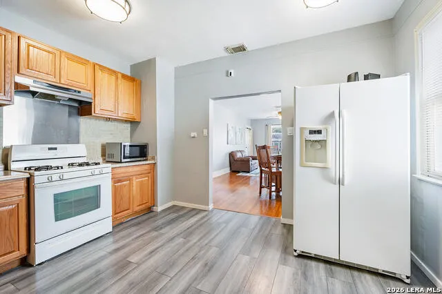 735 KAYTON AVE San Antonio, TX 78210
