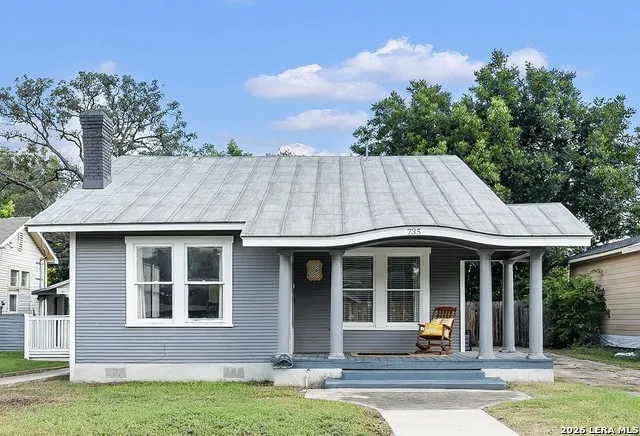 735 KAYTON AVE San Antonio, TX 78210