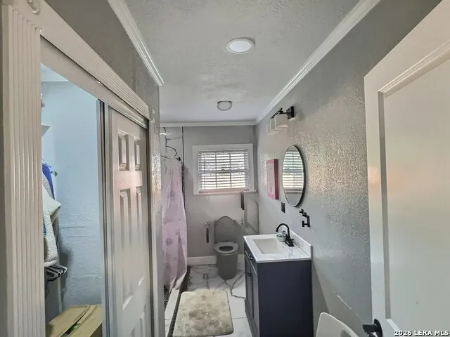 115 Robert E Lee San Antonio, TX 78214