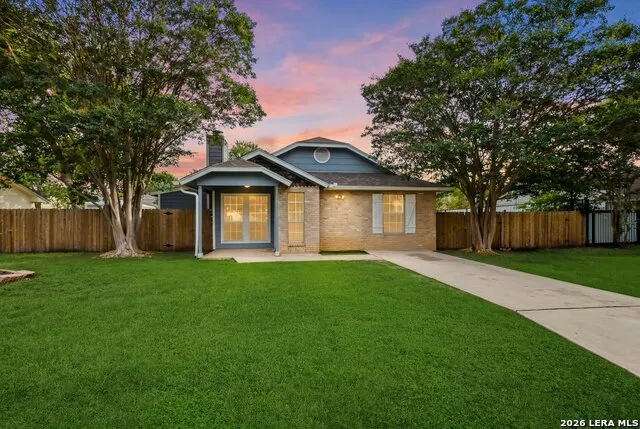 110 LEHMANN ST Boerne, TX 78006