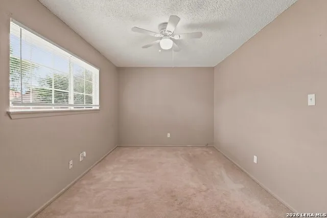 110 LEHMANN ST Boerne, TX 78006
