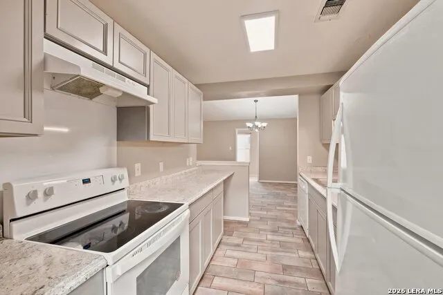 110 LEHMANN ST Boerne, TX 78006