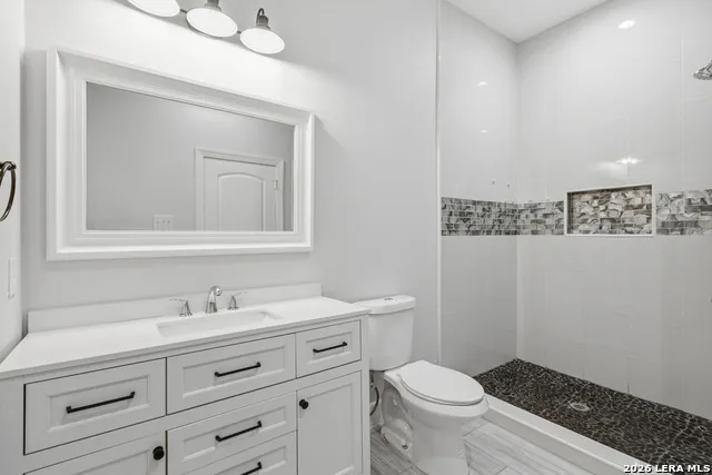 117 FAIRVIEW AVE San Antonio, TX 78223