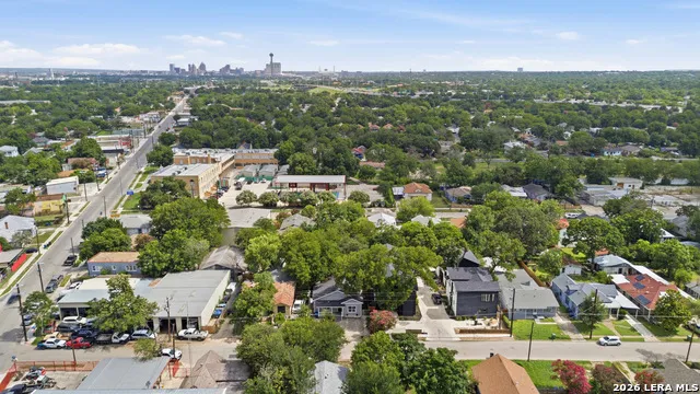 117 FAIRVIEW AVE San Antonio, TX 78223