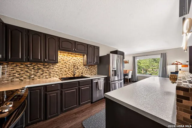 19815 GREENHILL DR Helotes, TX 78023