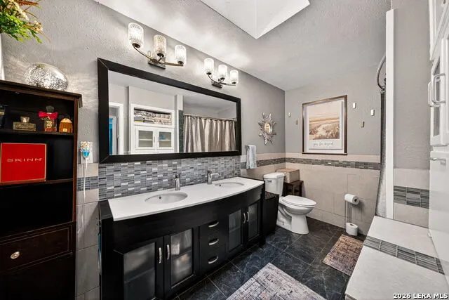 19815 GREENHILL DR Helotes, TX 78023