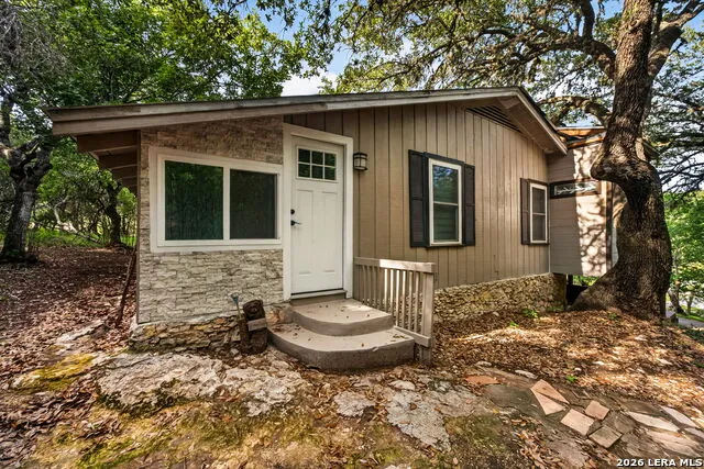 19815 GREENHILL DR Helotes, TX 78023