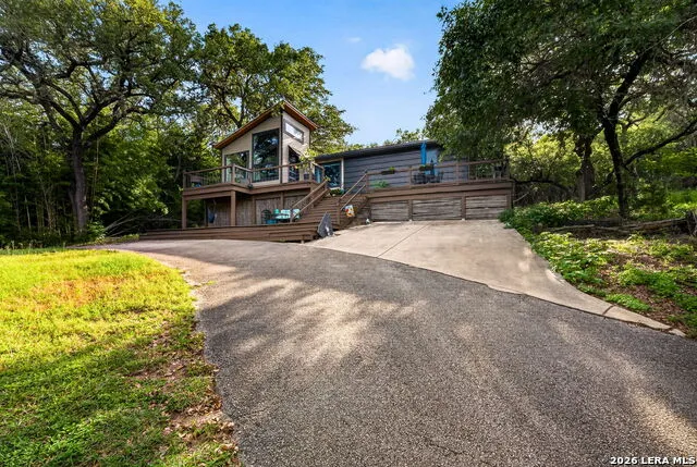 19815 GREENHILL DR Helotes, TX 78023