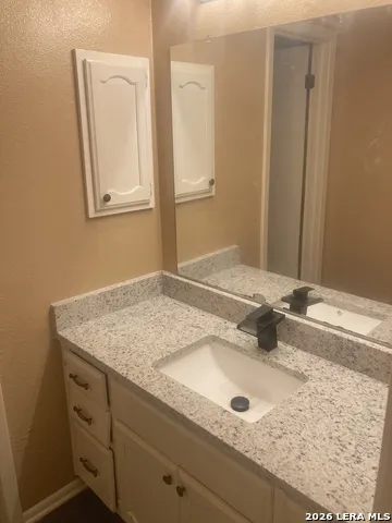 1915 ELSWORTHY ST San Antonio, TX 78248