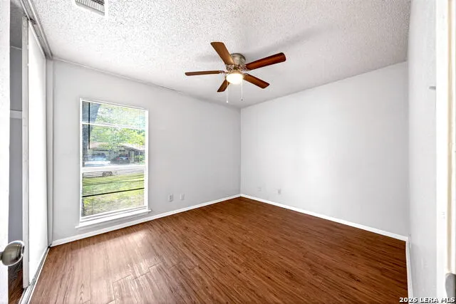 5726 TIMBER BND San Antonio, TX 78238