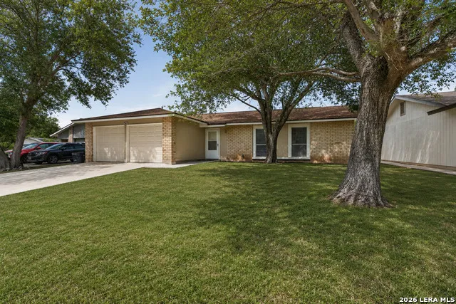 5726 TIMBER BND San Antonio, TX 78238
