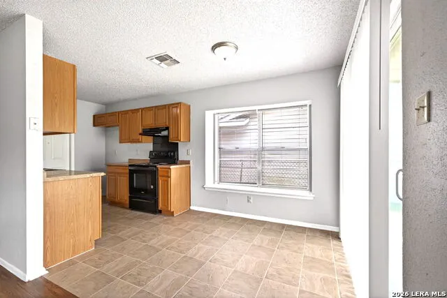 5726 TIMBER BND San Antonio, TX 78238