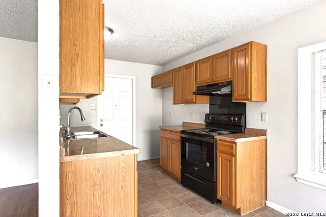 5726 TIMBER BND San Antonio, TX 78238