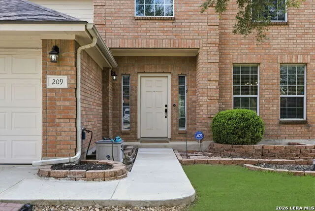 209 Summit View Cibolo, TX 78108