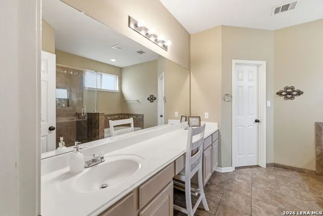 209 Summit View Cibolo, TX 78108