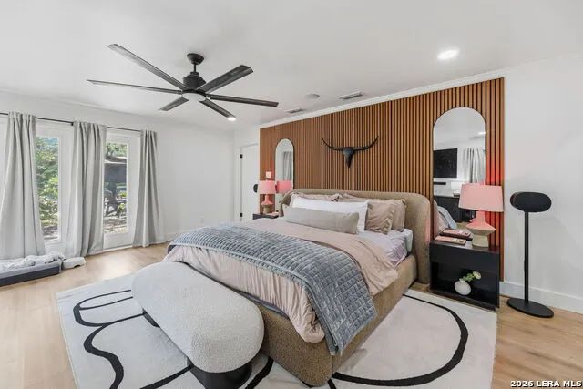 100 DOGWOOD LN San Antonio, TX 78213