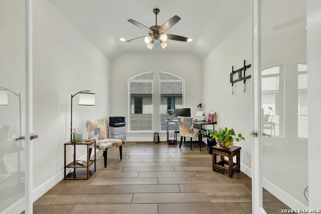 415 Bridle Trail New Braunfels, TX 78132