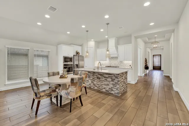 415 Bridle Trail New Braunfels, TX 78132