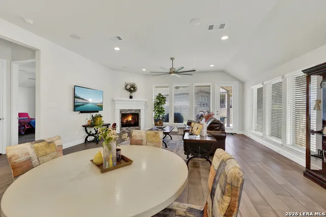 415 Bridle Trail New Braunfels, TX 78132