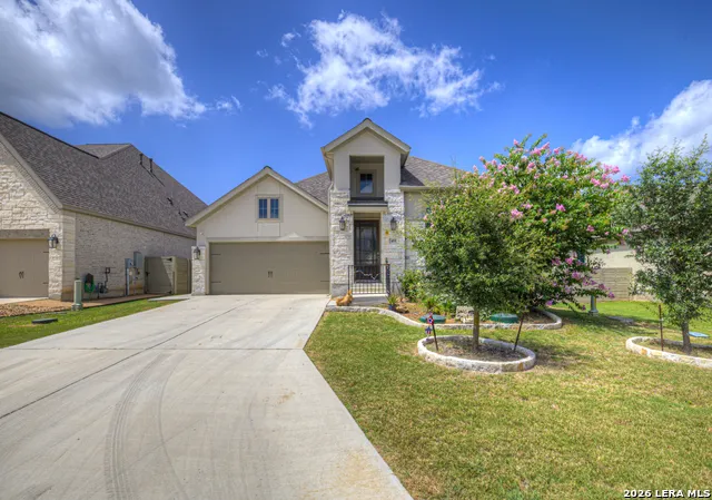 415 Bridle Trail New Braunfels, TX 78132