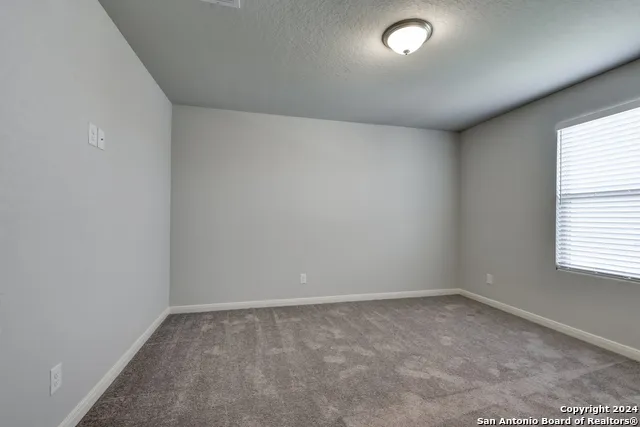 1945 EDELWEISS New Braunfels, TX 78130